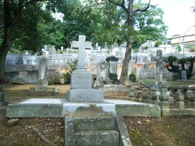 本長崎に眠る西洋人―長崎国際墓地墓碑巡り